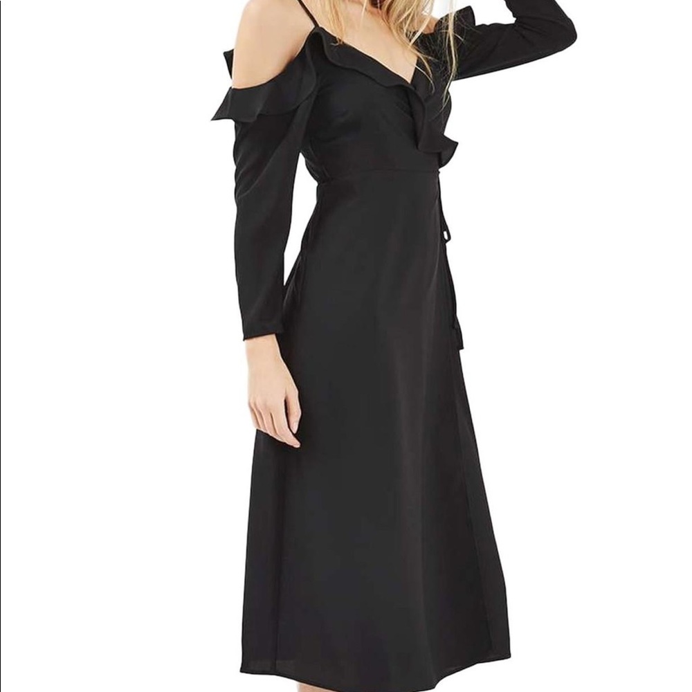 NWT Topshop black cold shoulder ruffle midi wrap dress. Size US 6.